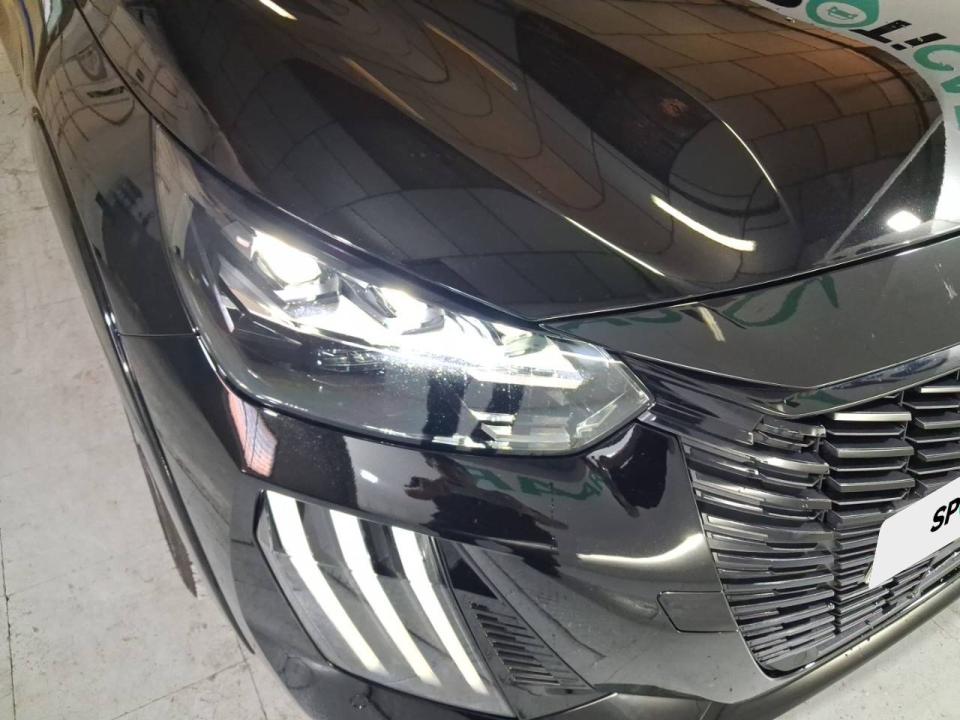 Peugeot 208 GT HYBRID 136 eDCS6