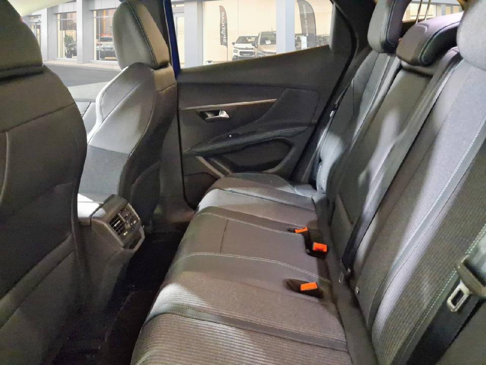 Peugeot 3008 Hybrid 225 e-EAT8 Allure
