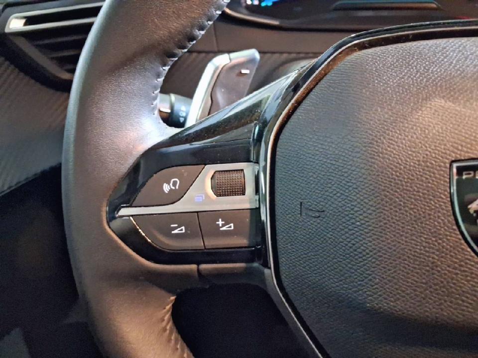 Peugeot 208 Style HYBRID 110 eDCS6