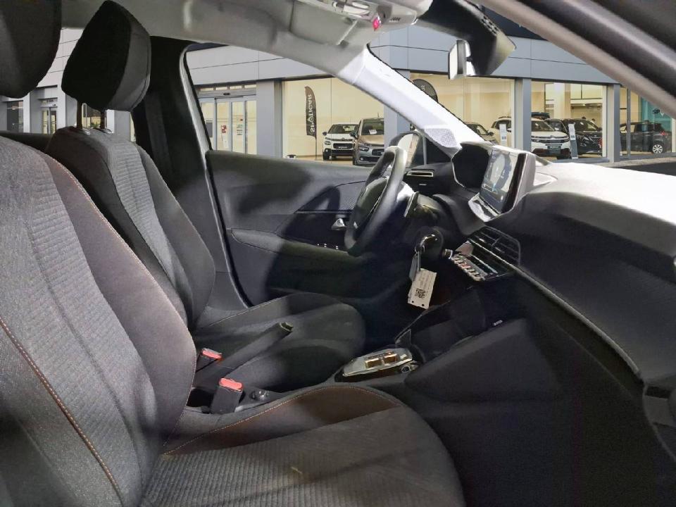 Peugeot 208 Style HYBRID 110 eDCS6