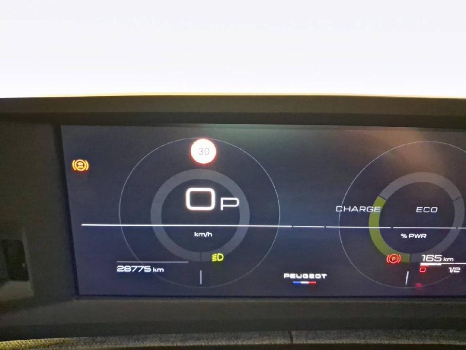 Peugeot 5008 Hybrid 1.2 107KW Allure eDCS6