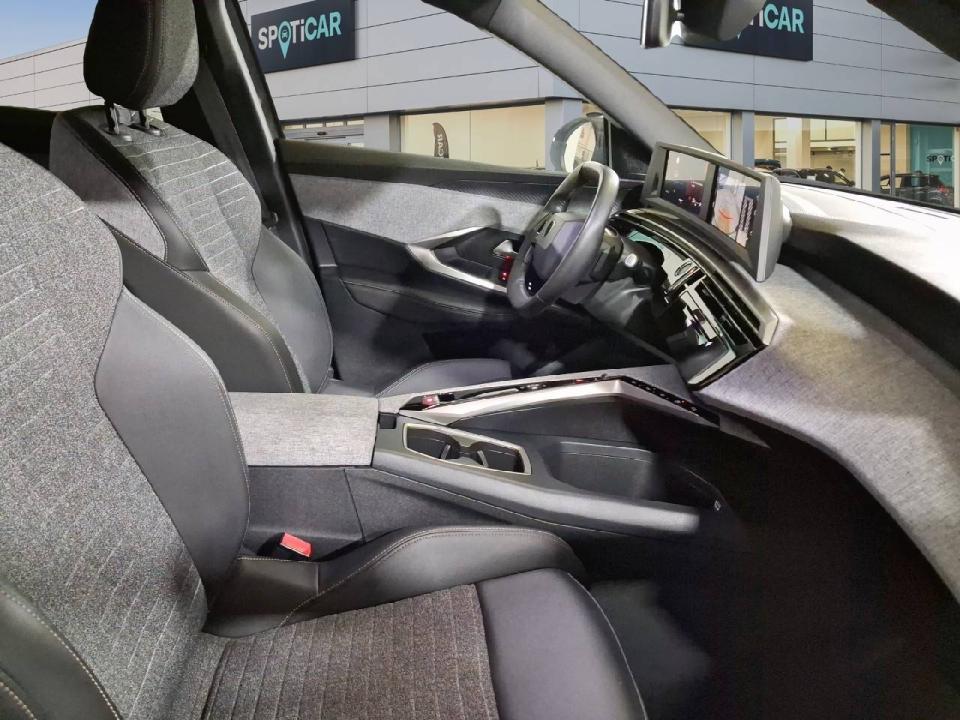 Peugeot 5008 Hybrid 1.2 107KW Allure eDCS6
