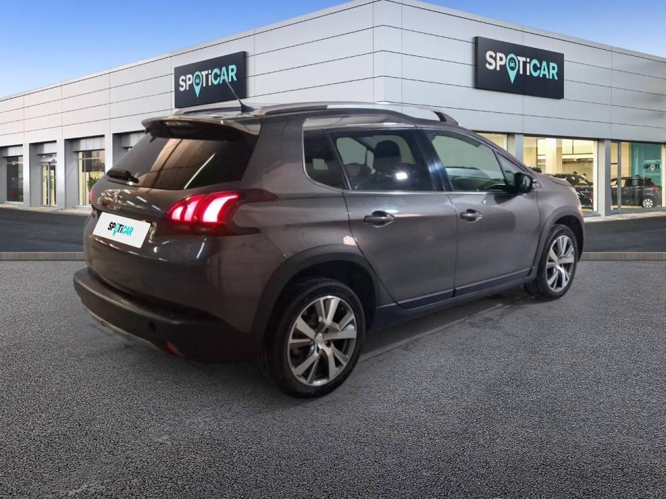 Peugeot 2008 Allure BlueHDi 73KW (100CV)