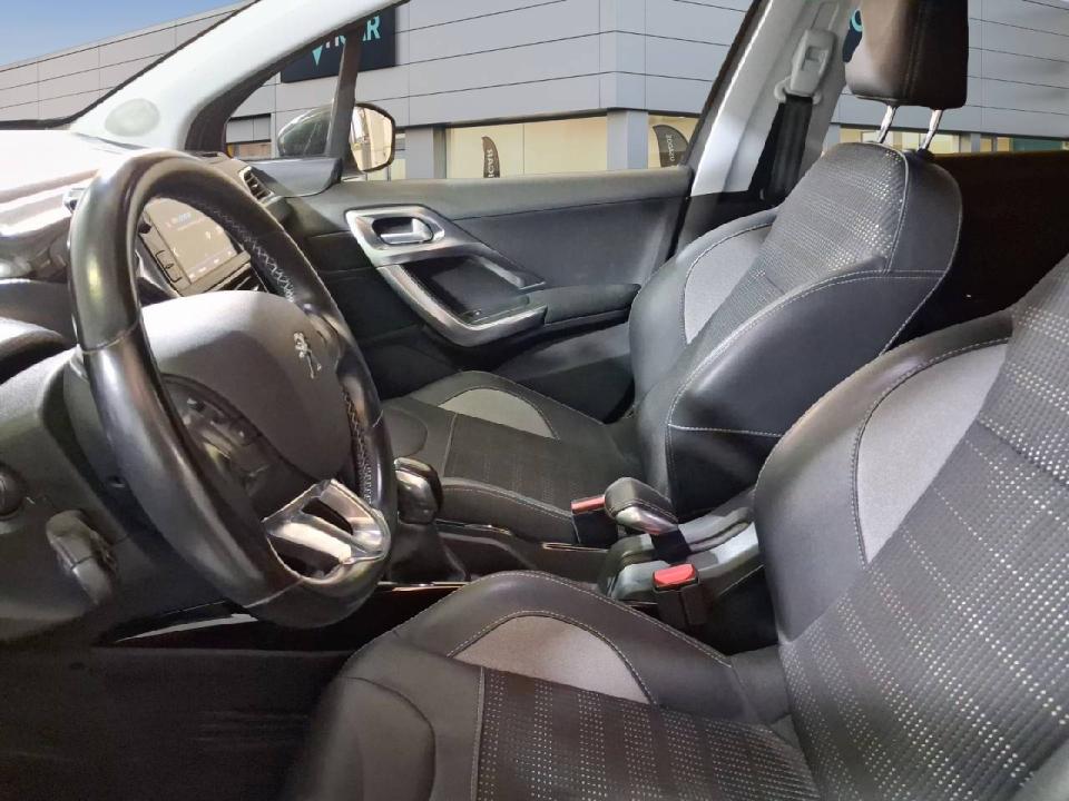 Peugeot 2008 Allure BlueHDi 73KW (100CV)