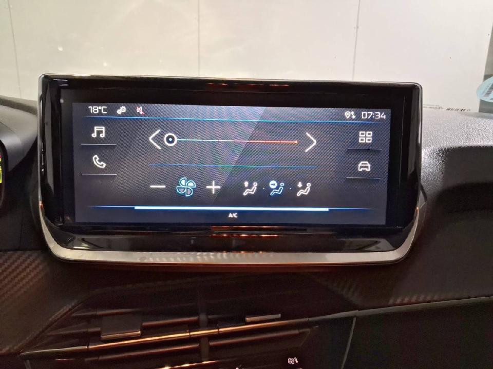 Peugeot 208 Active HYBRID 100 eDCS6