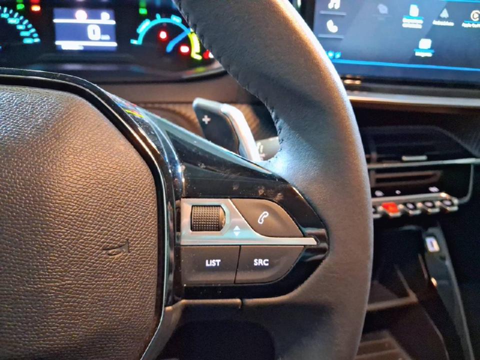 Peugeot 208 Active HYBRID 100 eDCS6