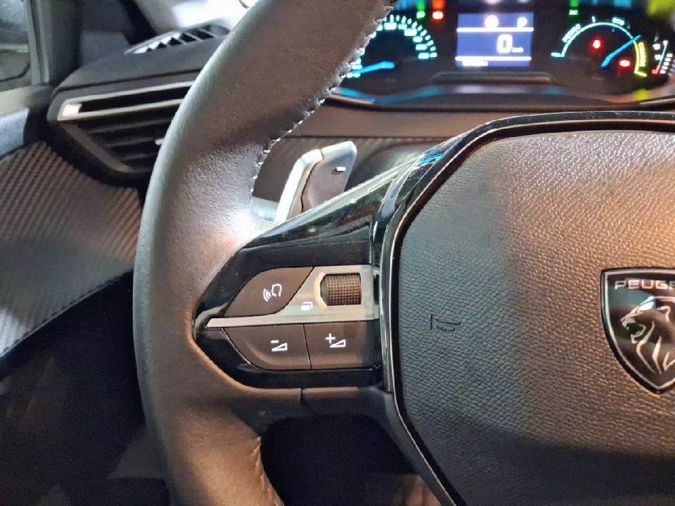 Peugeot 208 Active HYBRID 100 eDCS6
