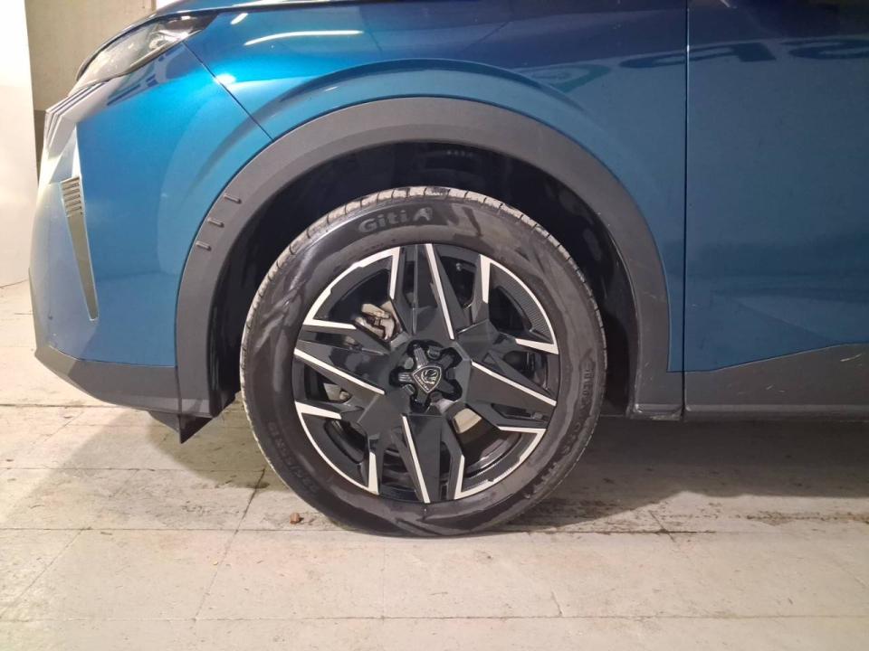 Peugeot 5008 Hybrid 1.2 107KW Allure eDCS6