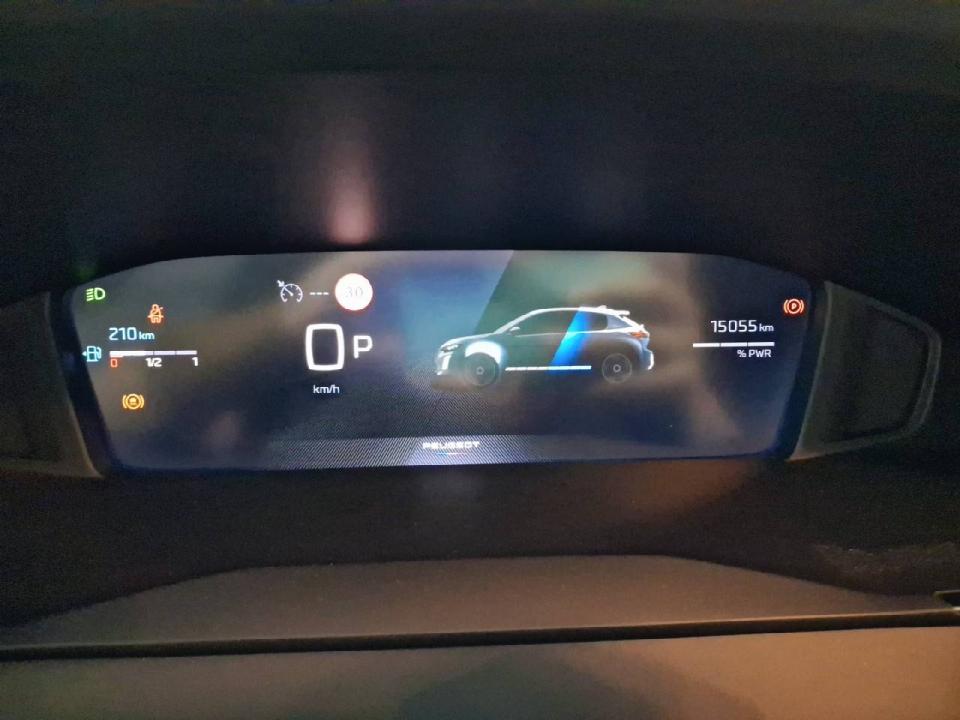 Peugeot 208 Allure HYBRID 100 eDCS6