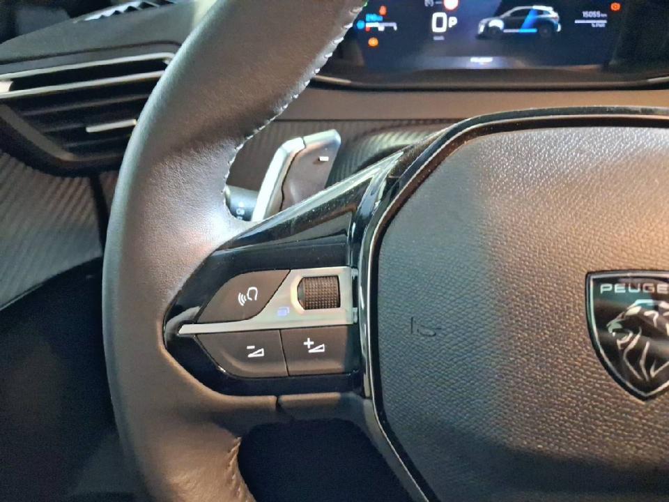 Peugeot 208 Allure HYBRID 100 eDCS6