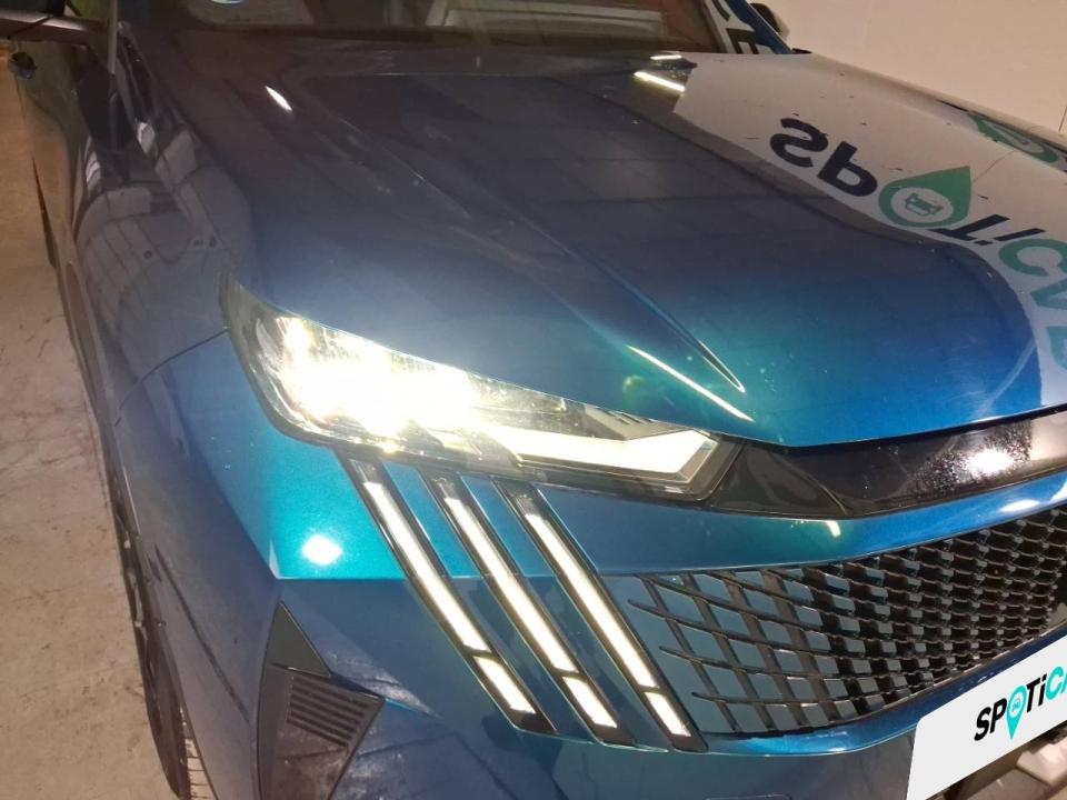 Peugeot 5008 Hybrid 1.2 107KW Allure eDCS6