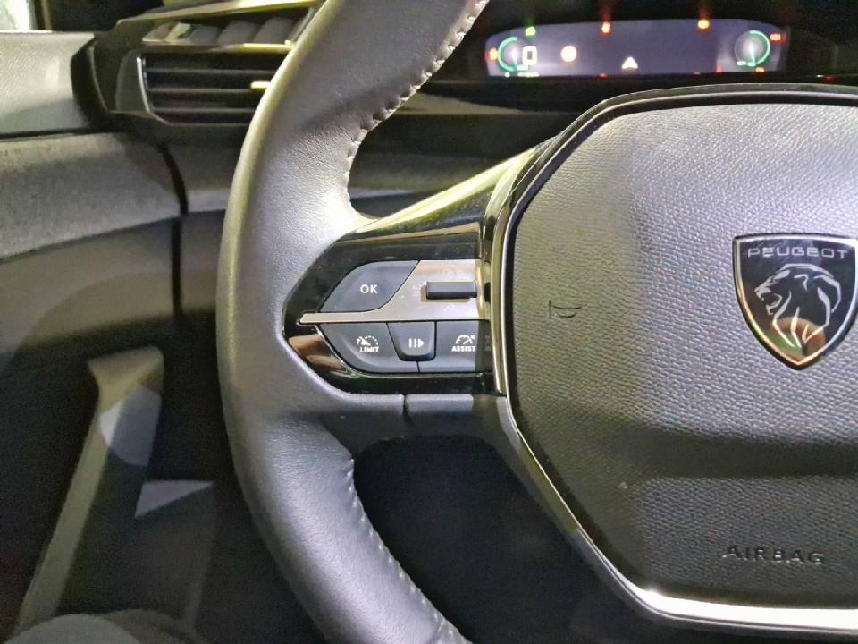 Peugeot 308 5P Allure Gasolina 130 S&S MAN
