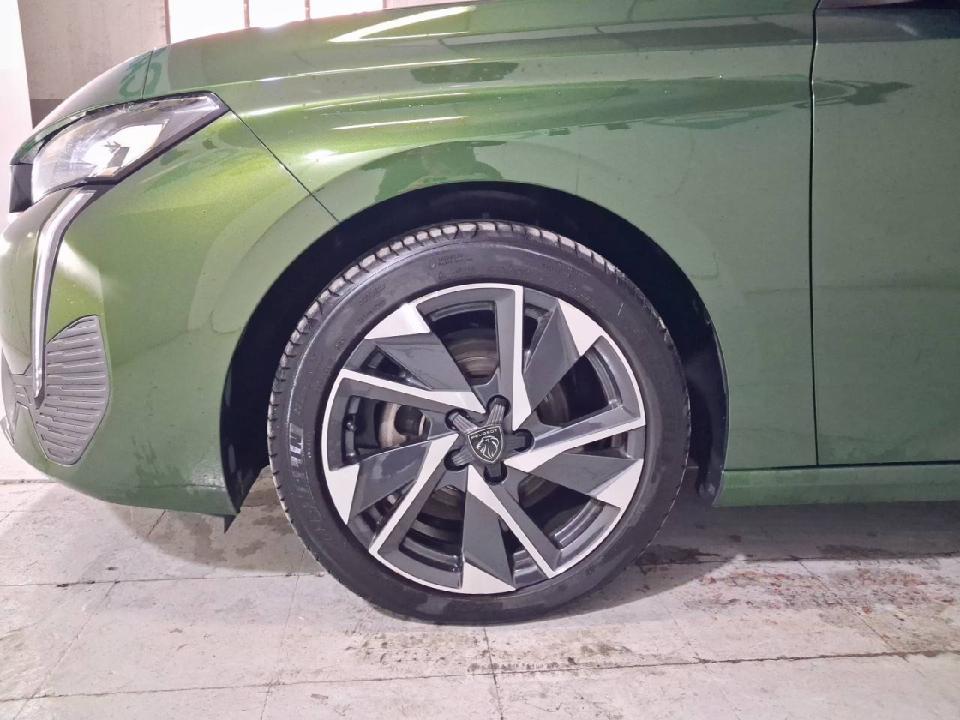 Peugeot 308 5P Allure Gasolina 130 S&S MAN