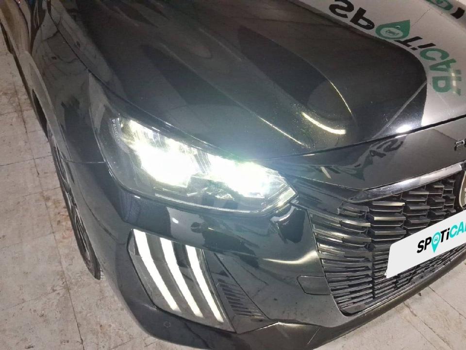 Peugeot 208 Allure HYBRID 110 eDCS6