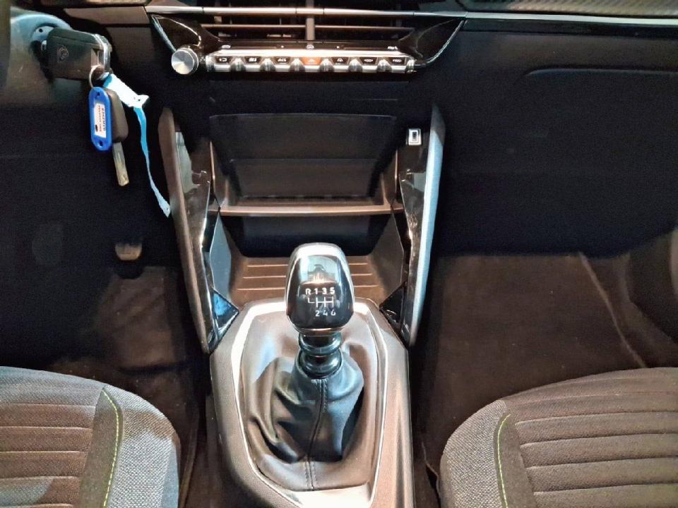 Peugeot 2008 Active Puretech 100 S&S 6 Vel. MAN