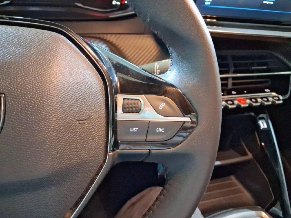 Peugeot 2008 Active Puretech 100 S&S 6 Vel. MAN