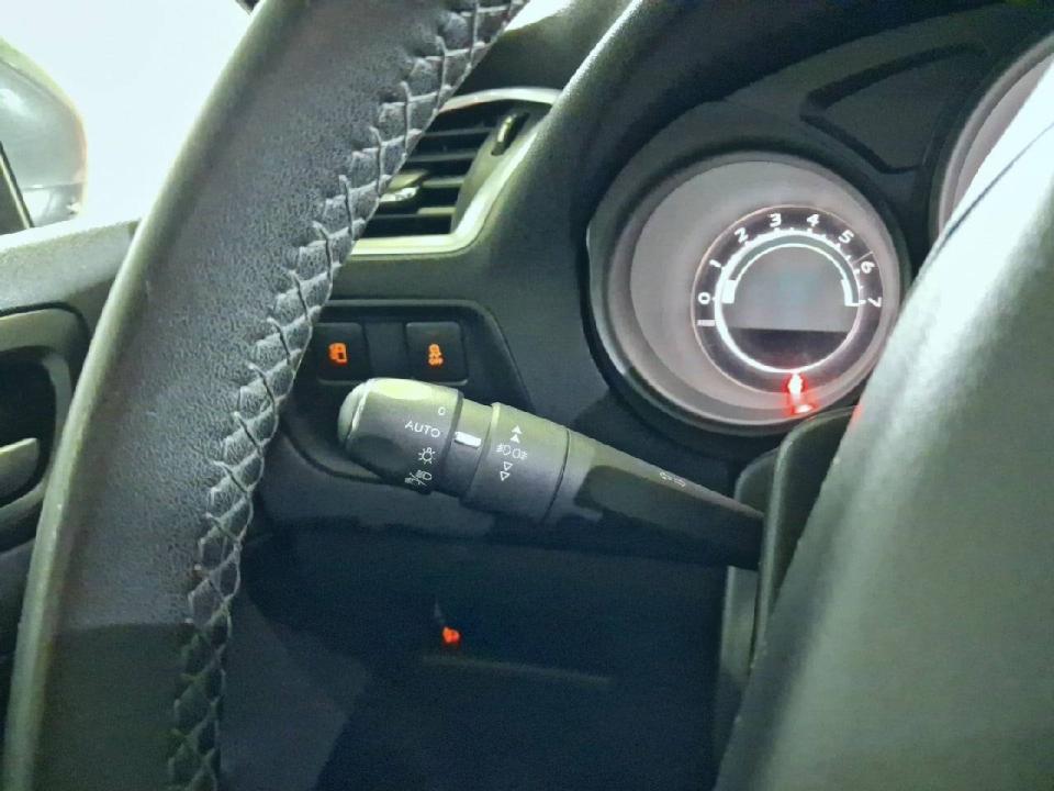 Citroen C4 C4 PureTech 81KW (110CV) Live Edition
