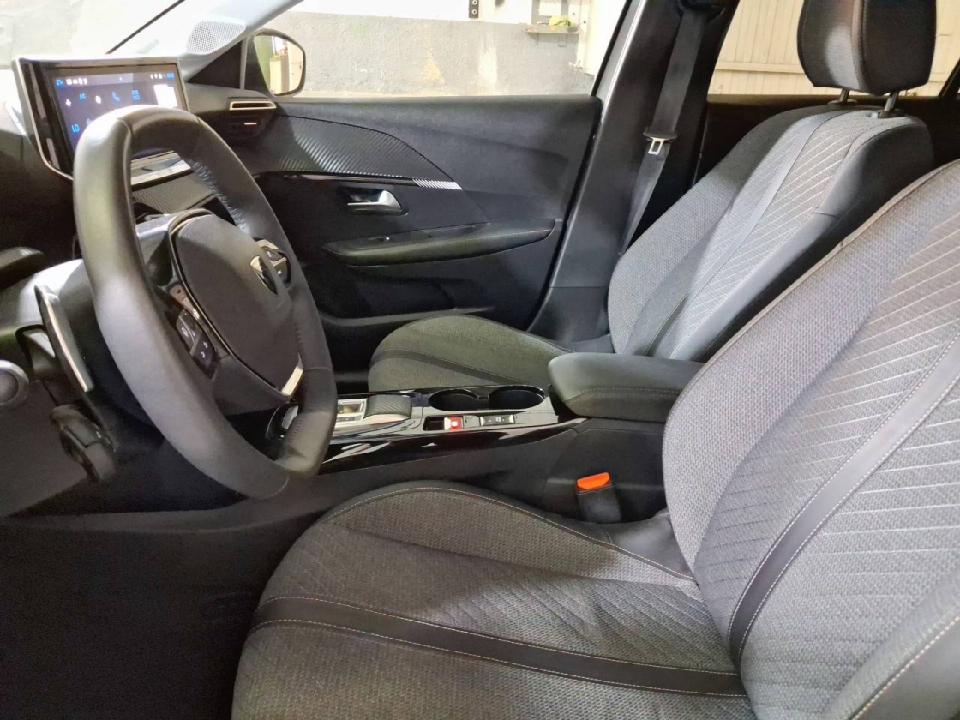 Peugeot 208 Allure HYBRID 110 eDCS6