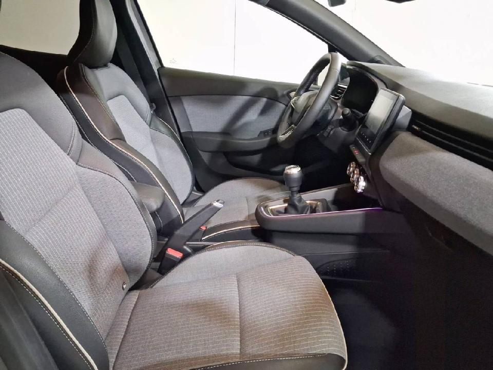 Renault Clio Techno TCe 90 (67kw)