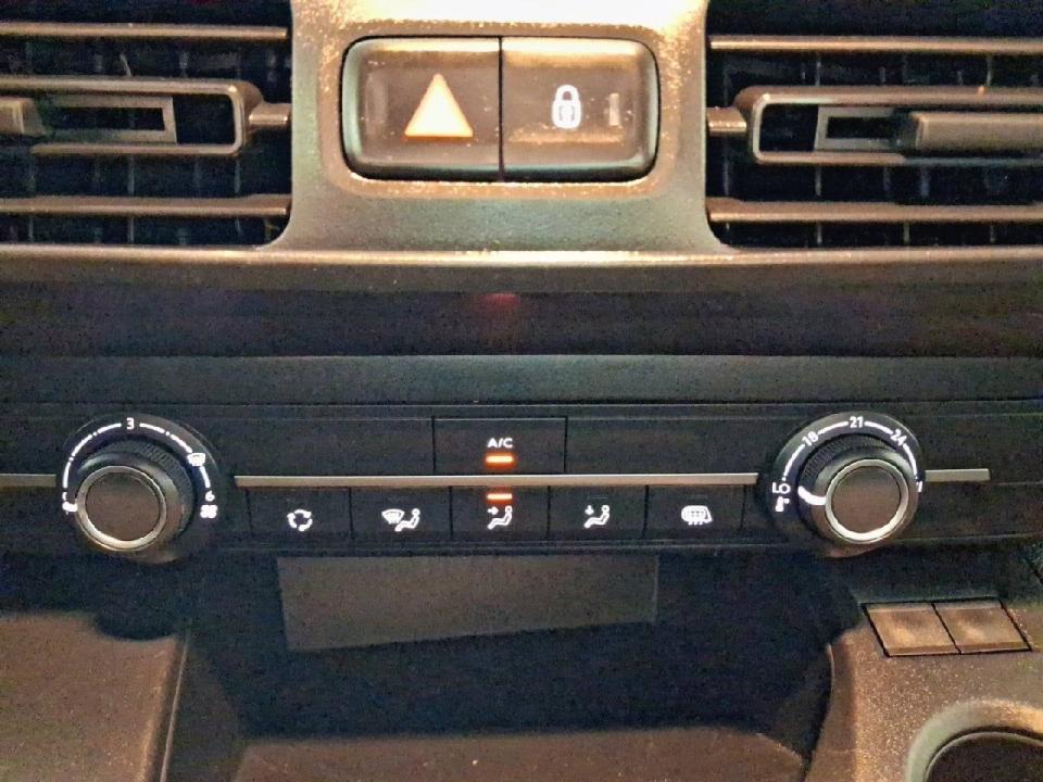 Peugeot Partner Standard 600kg BlueHDi 73kW