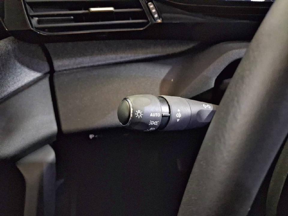Peugeot 308 5P Allure PureTech 130 S&S MAN