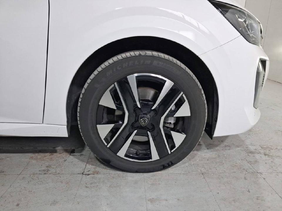 Peugeot 208 Allure HYBRID 110 eDCS6
