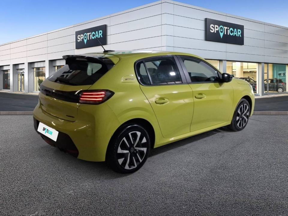 Peugeot 208 Style HYBRID 110 eDCS6