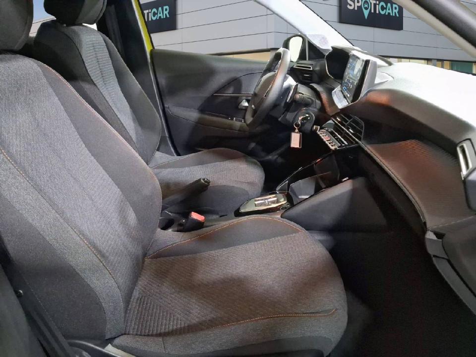 Peugeot 208 Style HYBRID 110 eDCS6