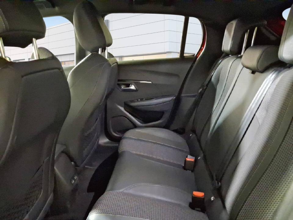 Peugeot e-208 Eléctrico GT