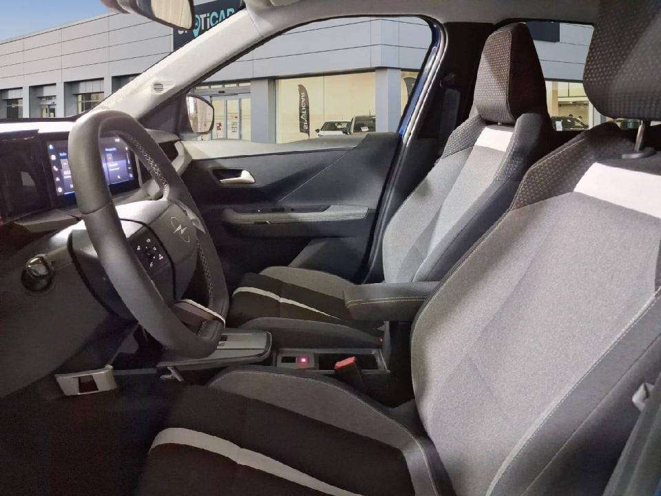 Opel Frontera 1.2T XHT Hybrid eDCT6 107kW GS
