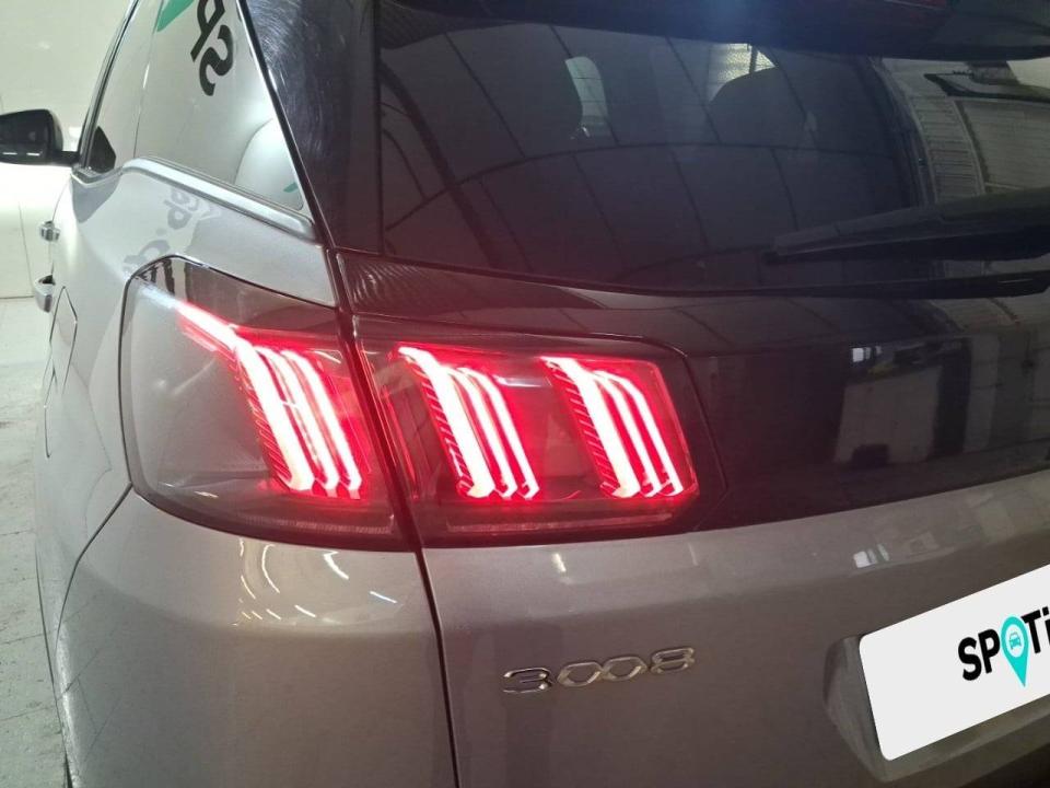 Peugeot 3008 Hybrid 225 e-EAT8 Allure Pack