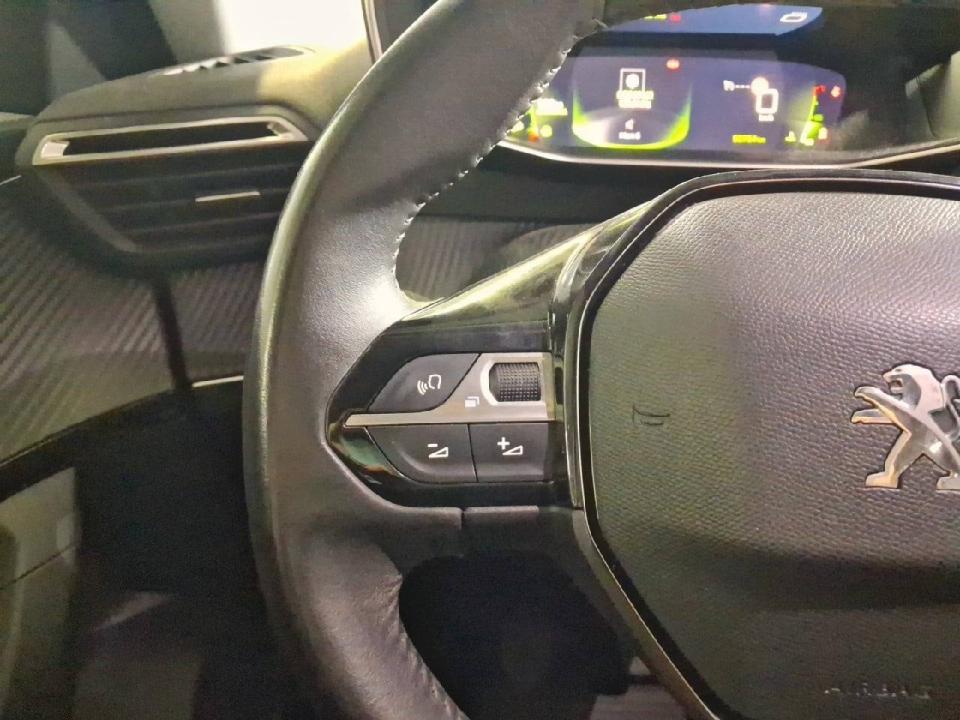 Peugeot 2008 Allure Pack Puretech 130 S&S BVM6