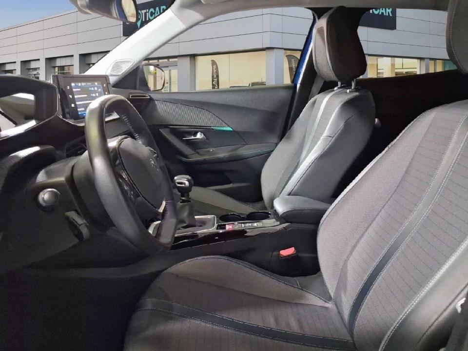 Peugeot 2008 Allure Puretech 130 S&S BVM6