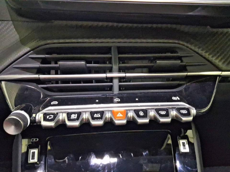 Peugeot 2008 N2008 Allure Hybrid 145 eDCS6