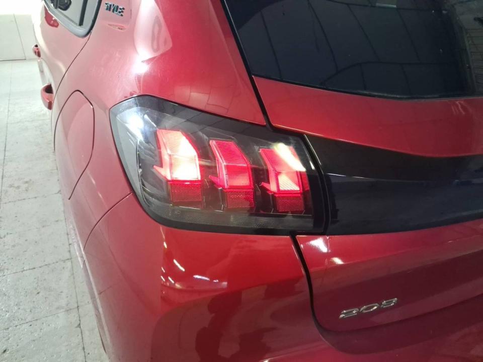 Peugeot 208 PureTech 74kW (100CV) Style
