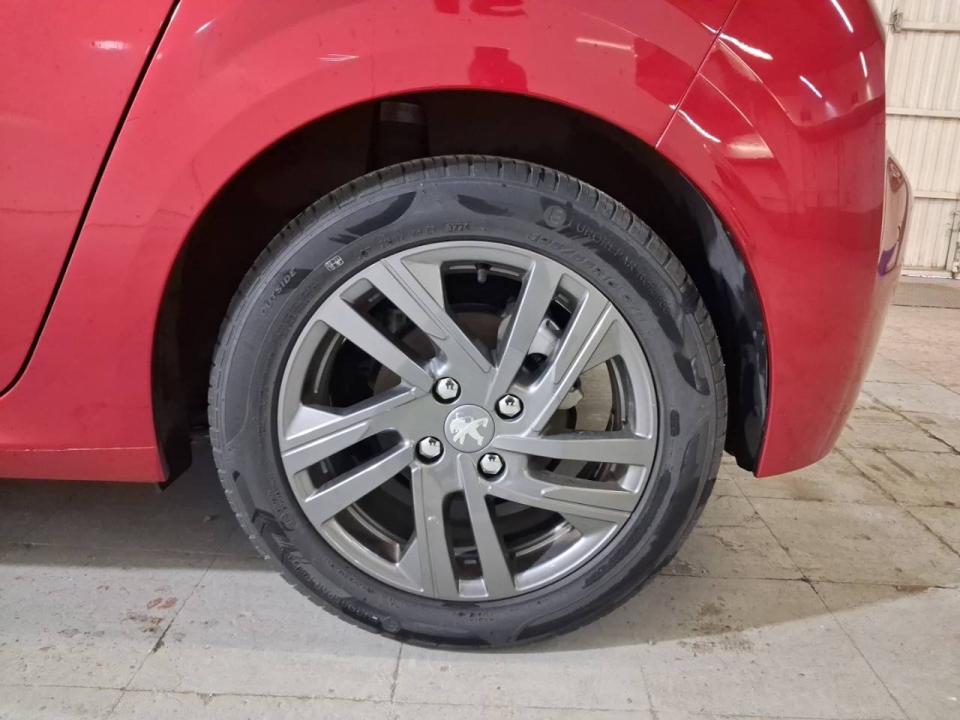 Peugeot 208 PureTech 74kW (100CV) Style