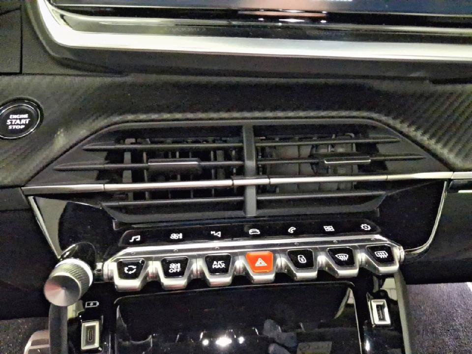 Peugeot 2008 GT Puretech 130 S&S 6 Vel. MAN