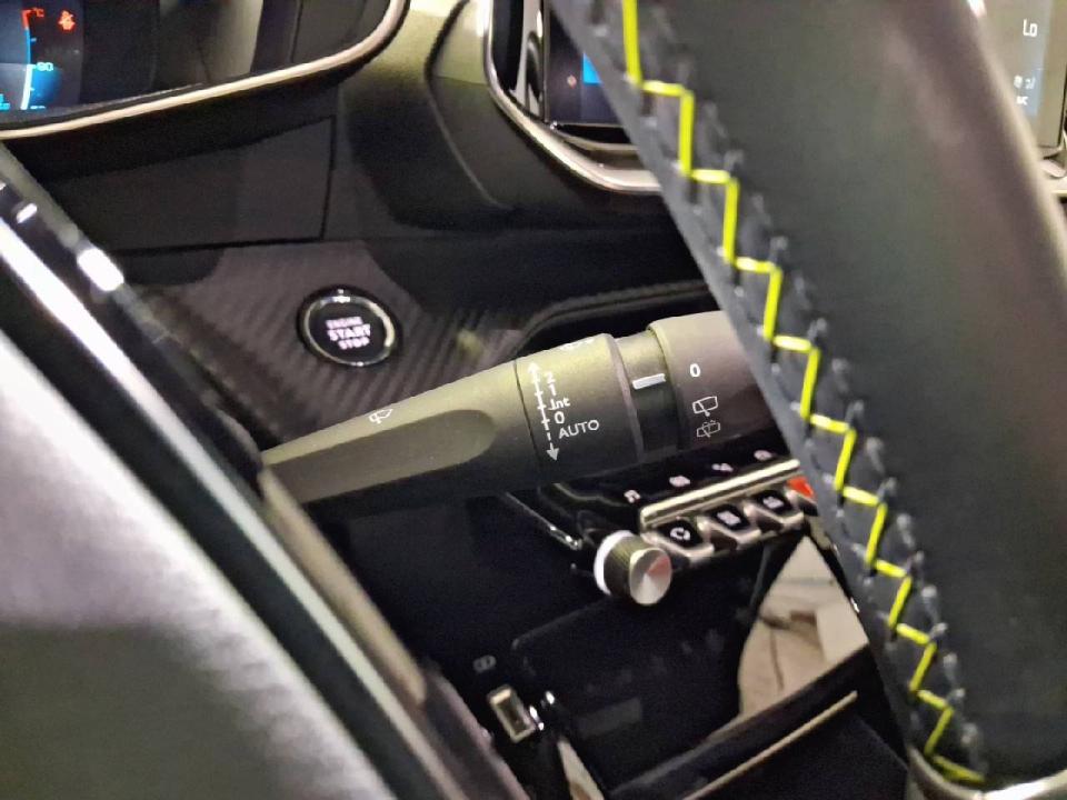 Peugeot 2008 GT Puretech 130 S&S 6 Vel. MAN
