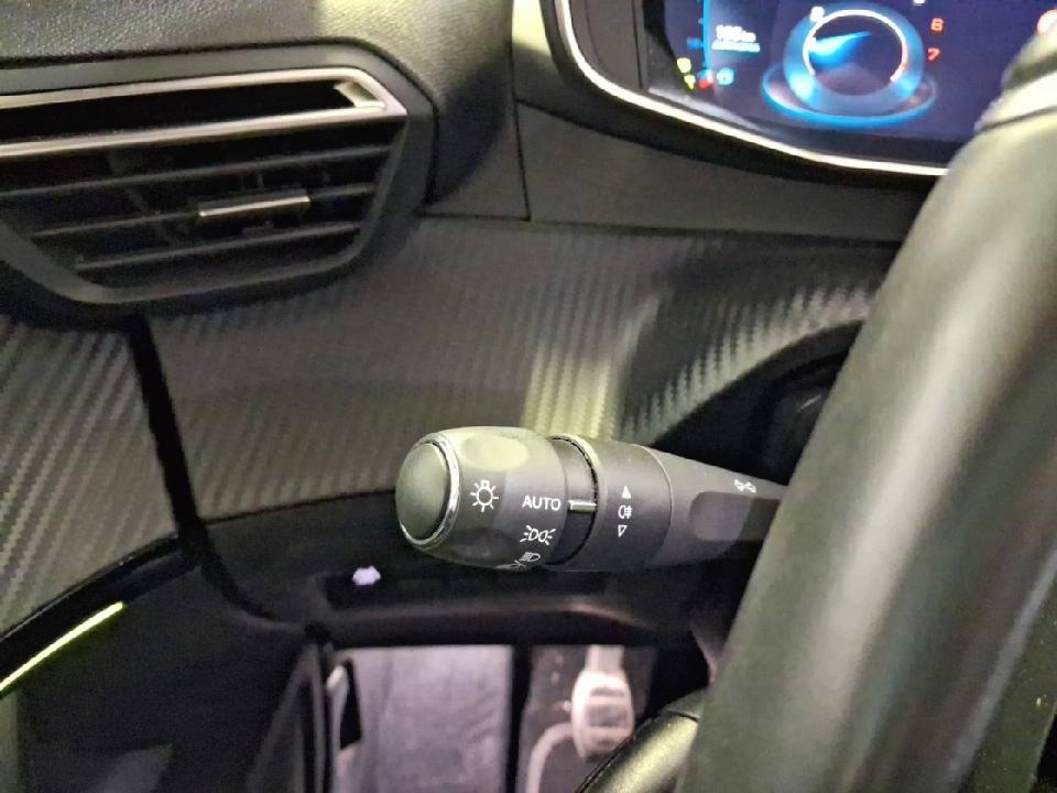 Peugeot 2008 GT Puretech 130 S&S 6 Vel. MAN