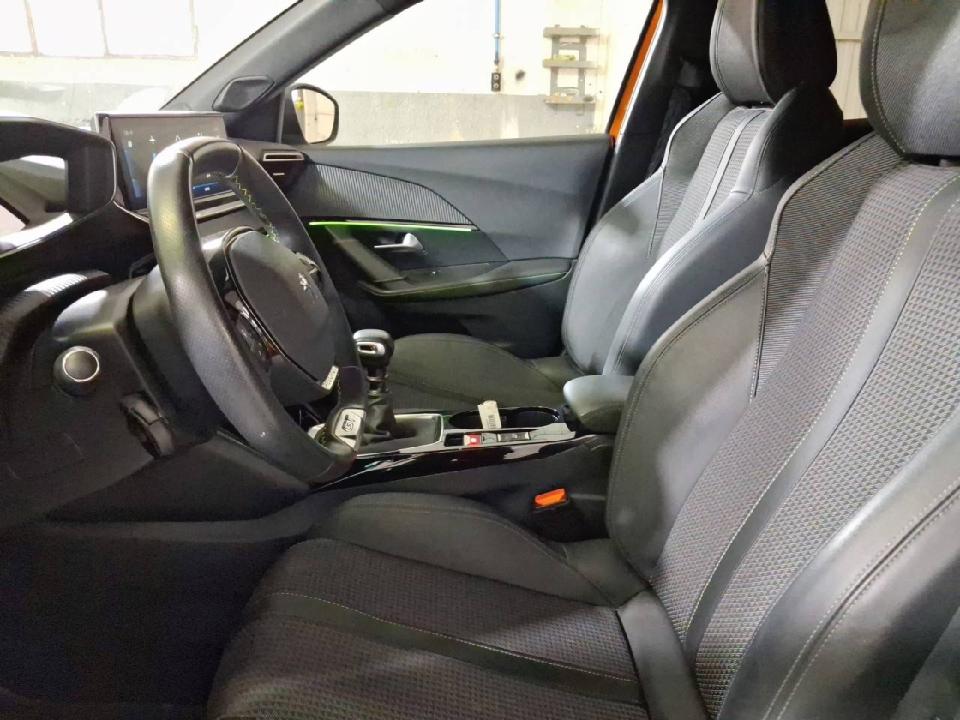 Peugeot 2008 GT Puretech 130 S&S 6 Vel. MAN