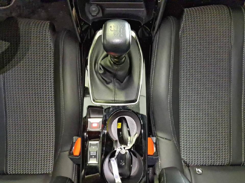 Peugeot 2008 GT Puretech 130 S&S 6 Vel. MAN
