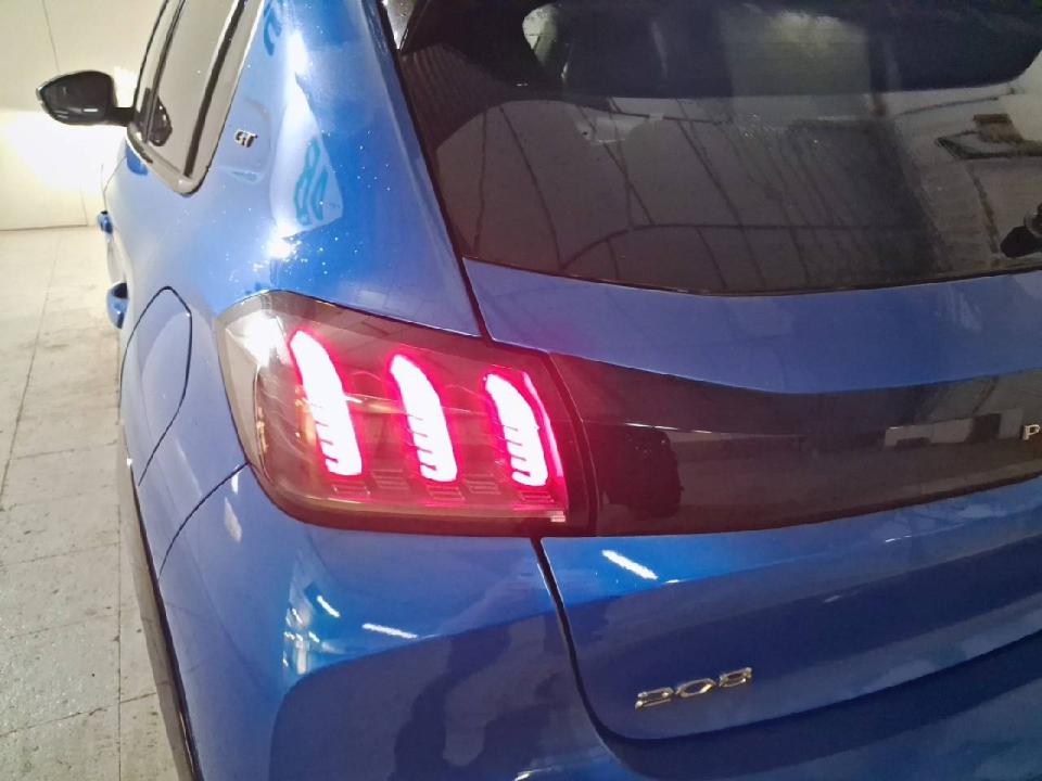 Peugeot 208 PureTech 73kW (100CV) GT