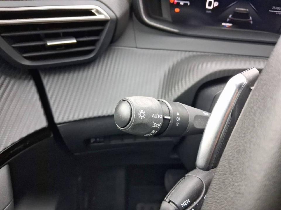 Peugeot 2008 N2008 Allure Hybrid 145 eDCS6