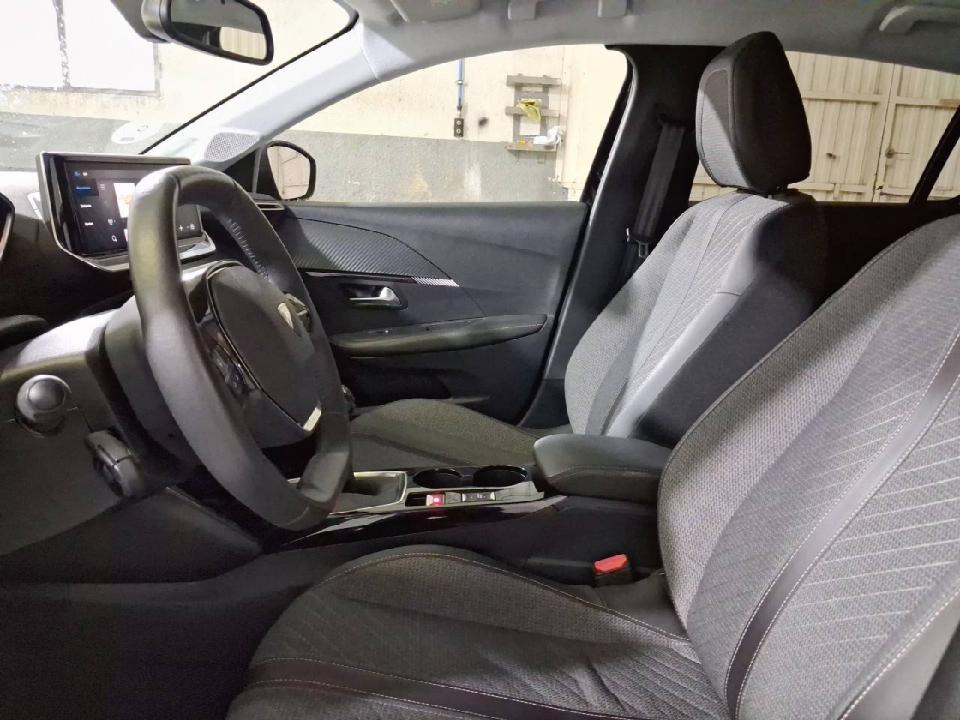 Peugeot 208 Allure Gasolina 100 S&S 6 Vel. MAN