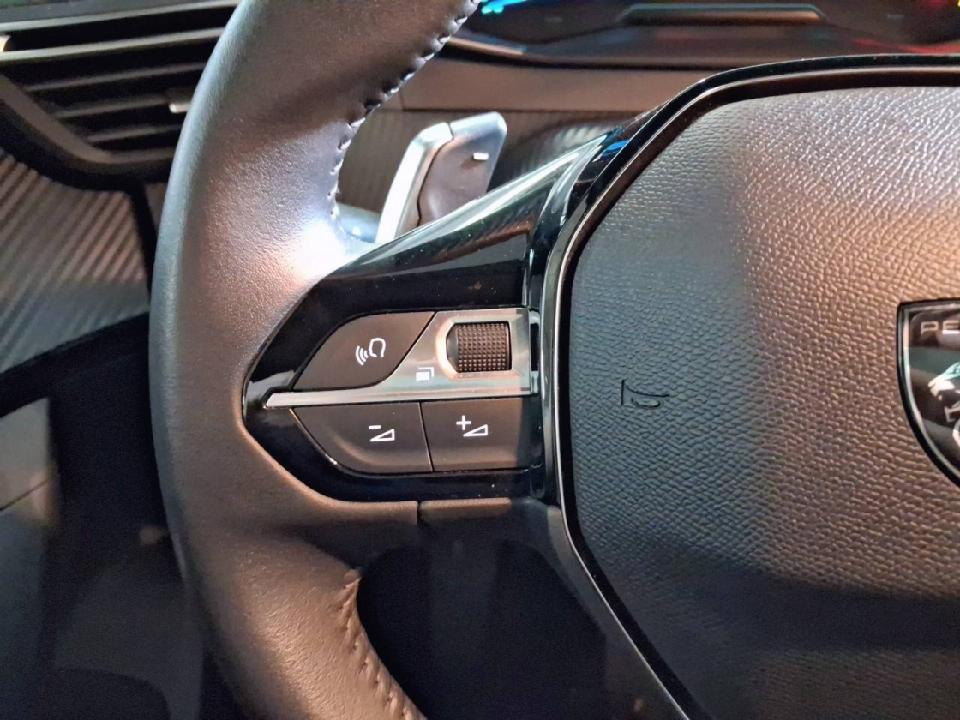 Peugeot 2008 N2008 Style Hybrid 145 eDCS6