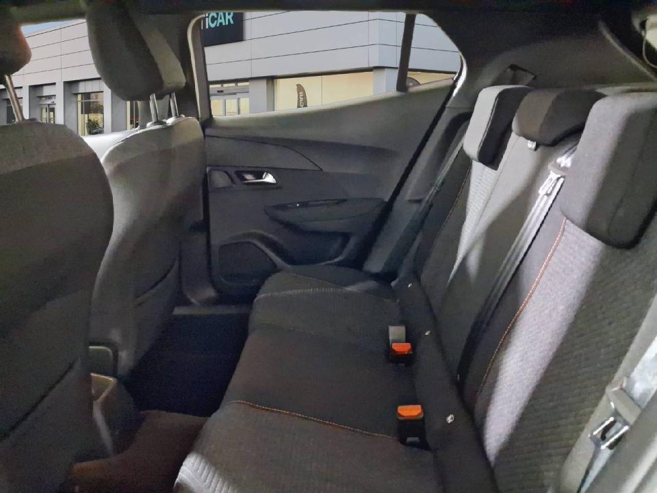 Peugeot 2008 N2008 Style Hybrid 145 eDCS6