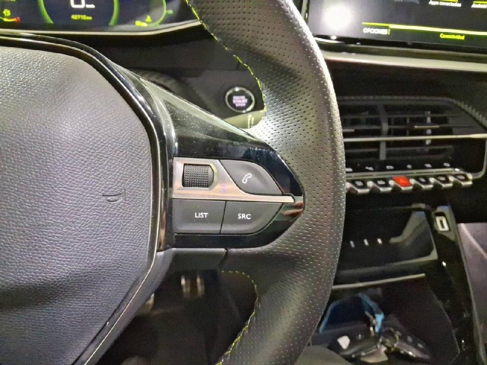 Peugeot 208 BlueHDi 73kW (100CV) GT