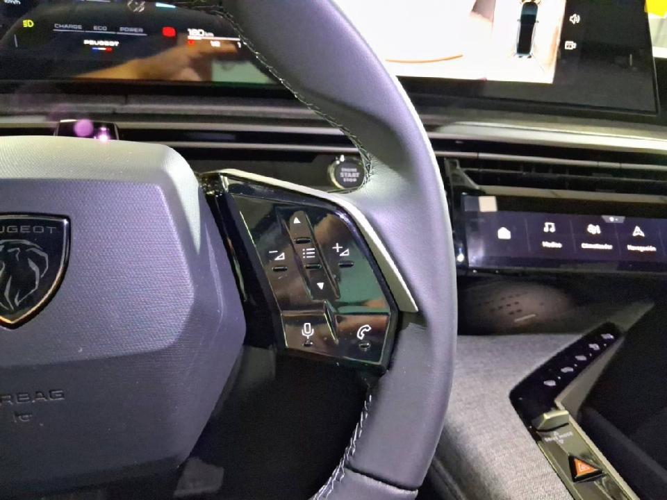 Peugeot 3008 Hybrid 1.2 107KW Allure Exclusive eDCS6