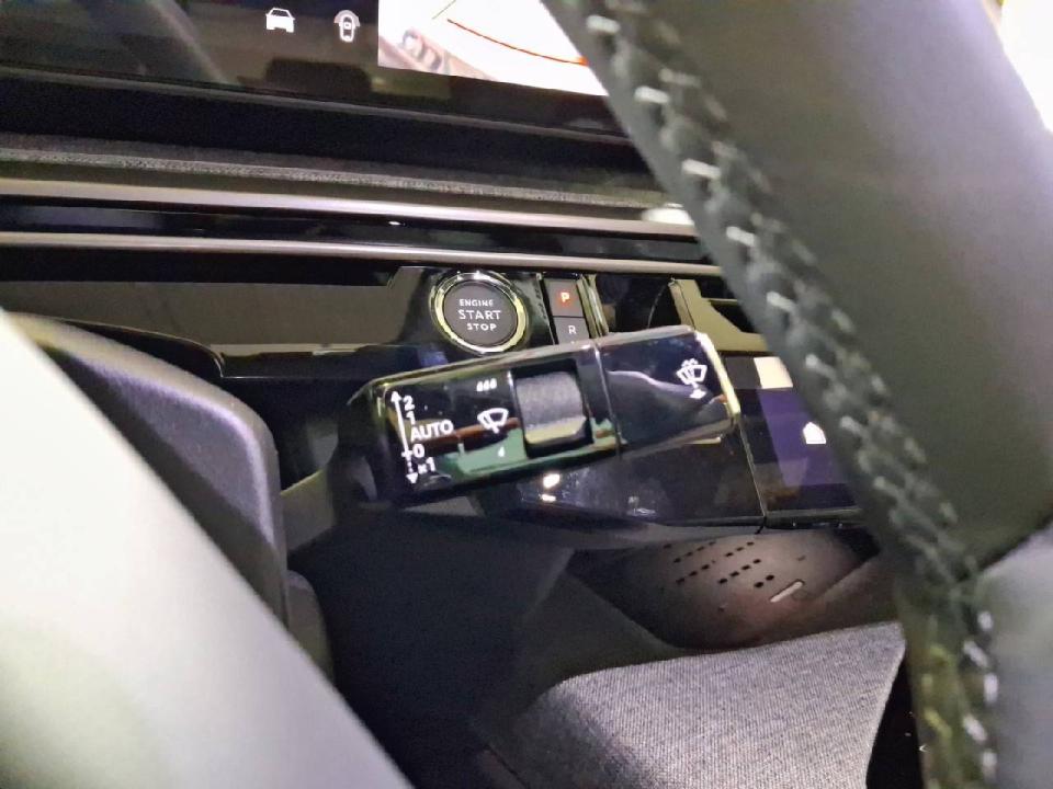 Peugeot 3008 Hybrid 1.2 107KW Allure Exclusive eDCS6