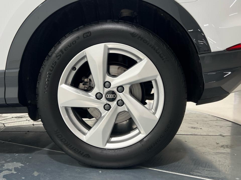 imagen swiper vehículo 18